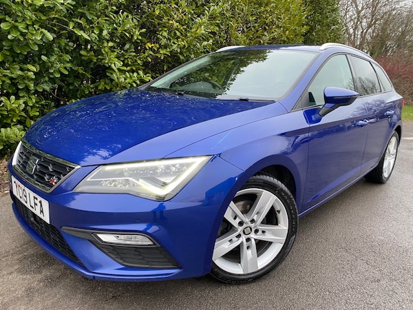 Used SEAT Leon 2019 for sale - 74102144: Photo 2