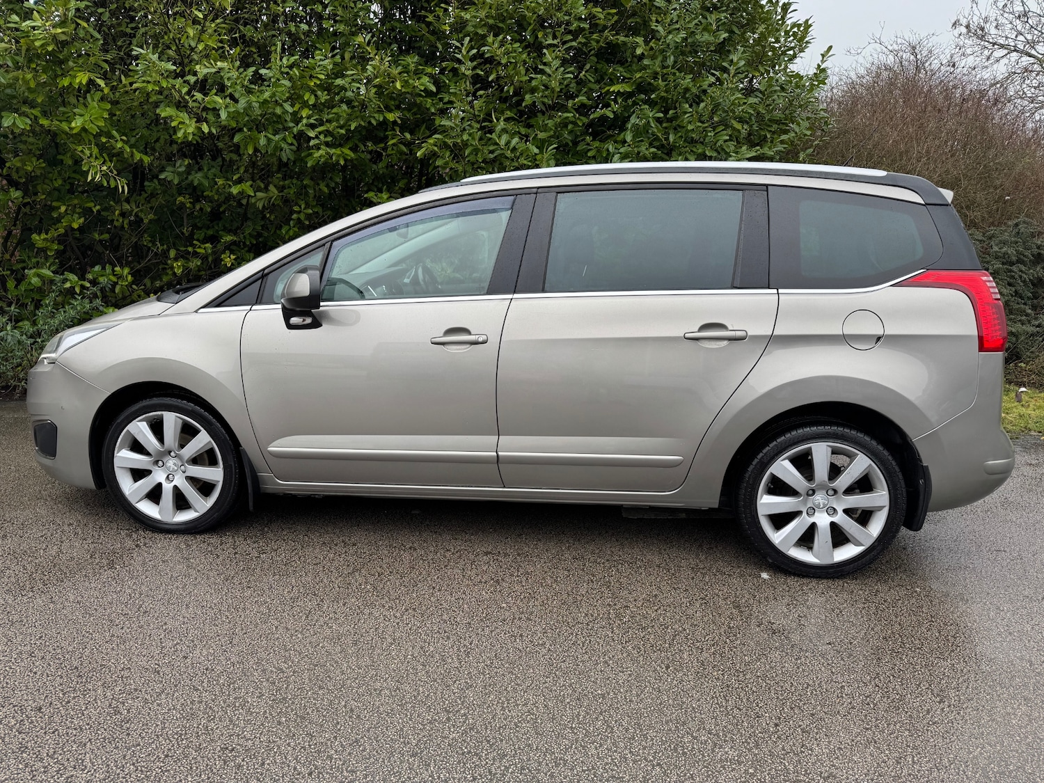 Used Peugeot 5008 2014 for sale - 77054169: Photo 13