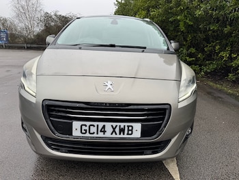 Used Peugeot 5008 2014 for sale - 77054169: Photo
