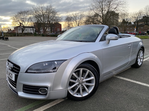 Used Audi TT 2011 for sale - 74125033: Photo 2
