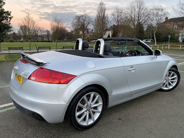 Used Audi TT 2011 for sale - 74125033: Photo 4