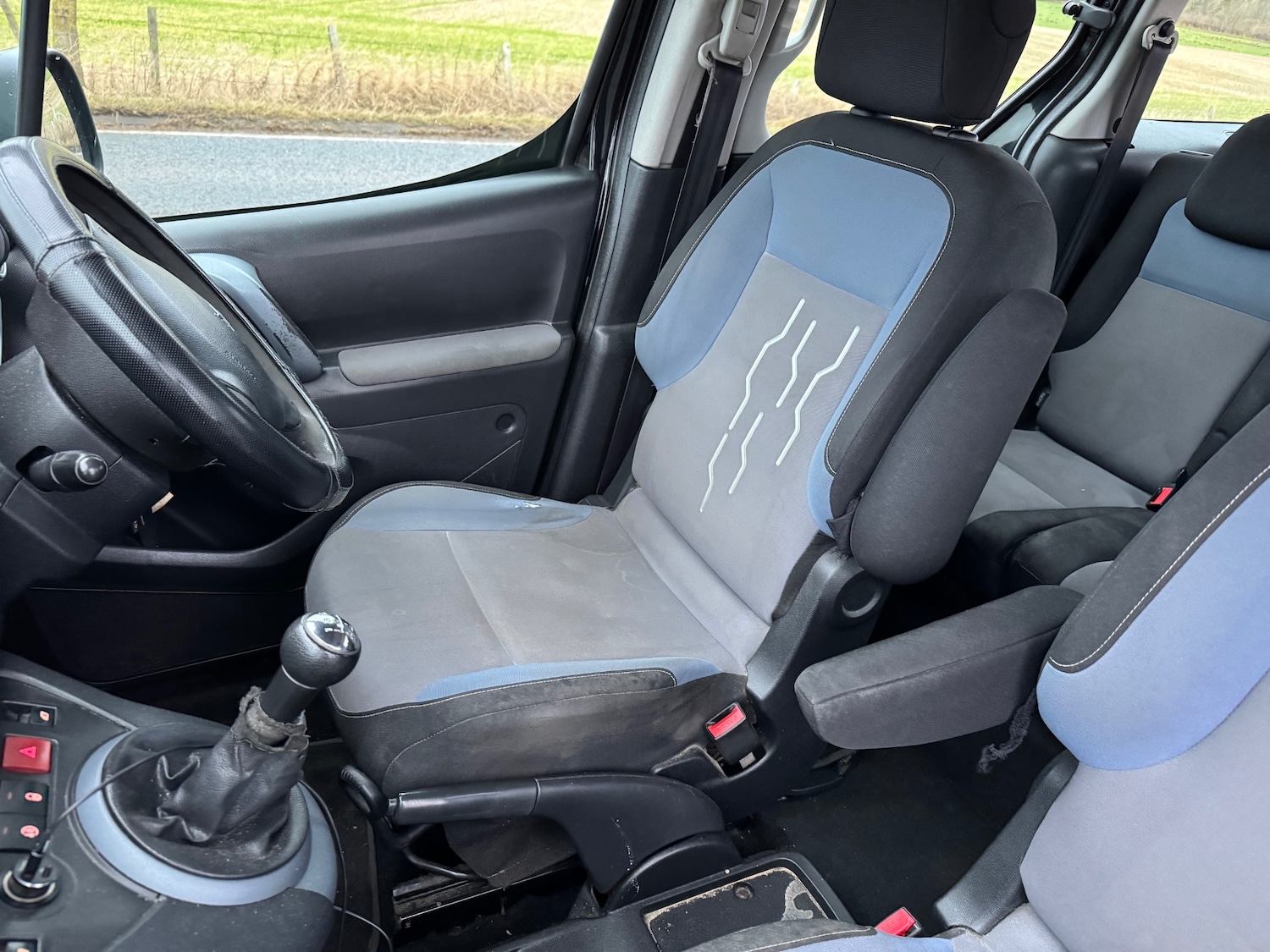 Used Peugeot Partner Tepee 2013 for sale - 77136176: Photo 9