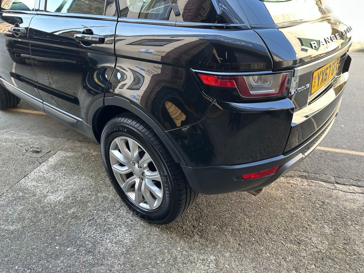 Used Land Rover Range Rover Evoque 2017 for sale - 76648151: Photo 24
