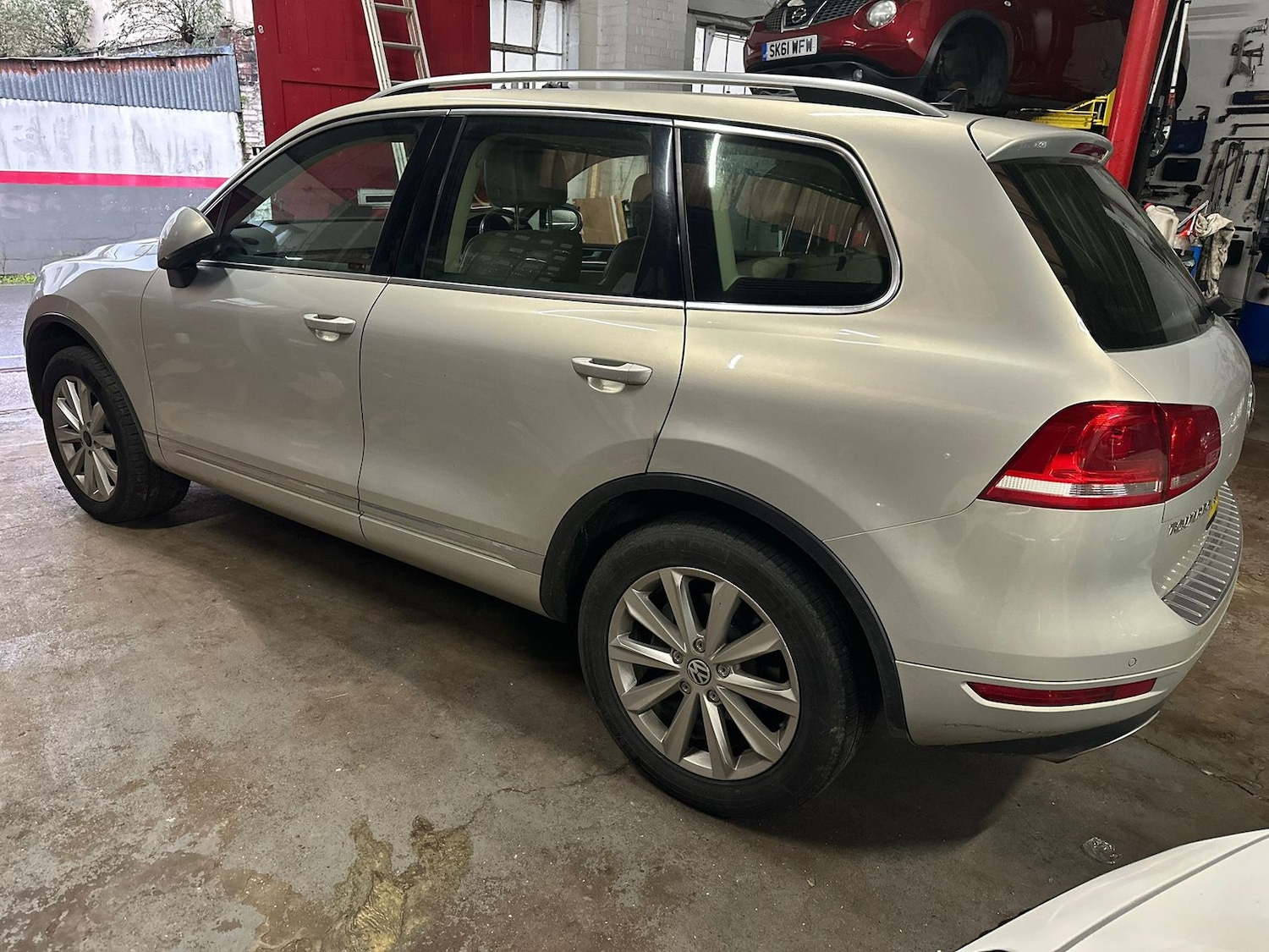 Used Volkswagen Touareg 2013 for sale - 76954571: Photo 3