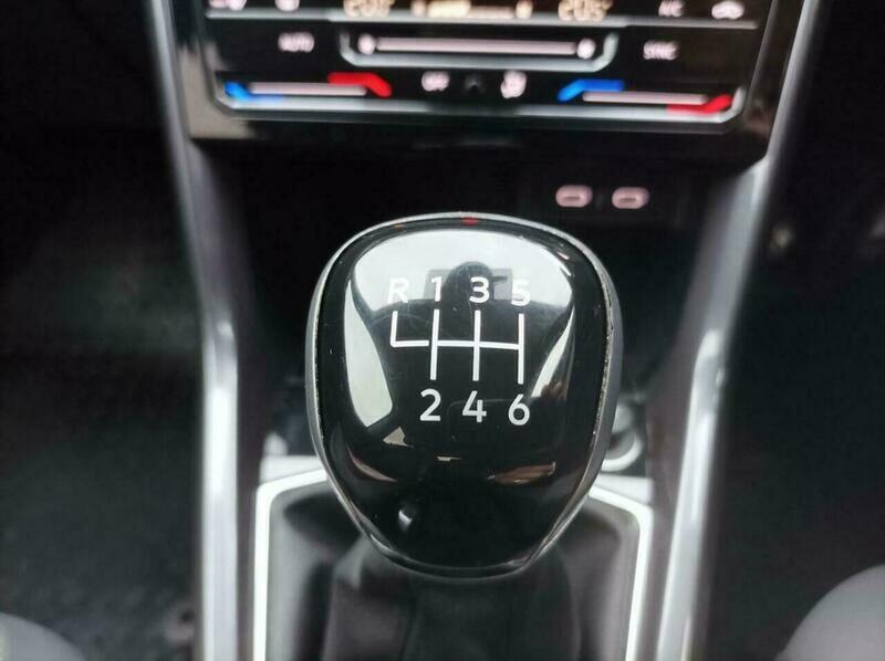 Used Volkswagen T-Cross 2022 for sale - 76454945: Photo 18