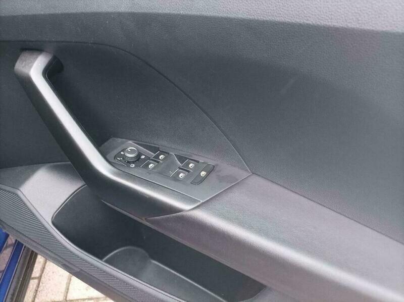 Used Volkswagen T-Cross 2022 for sale - 76454945: Photo 19