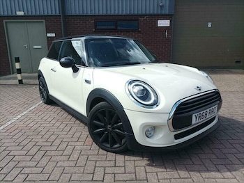 Used MINI Hatch 2018 for sale - 75462438: Photo