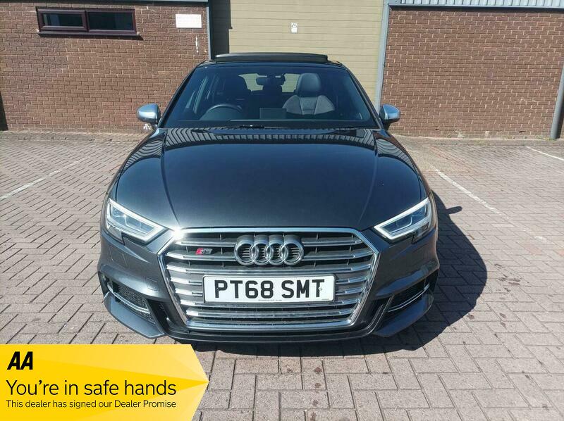 Used Audi S3 2018 for sale - 77976885: Photo 2