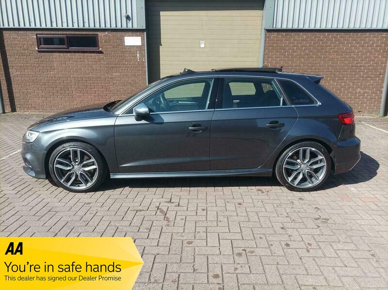 Used Audi S3 2018 for sale - 77976885: Photo 4