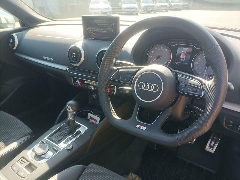 Used Audi S3 2018 for sale - 77976885: Photo 8