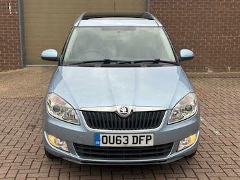 Used Skoda Roomster 2013 for sale - 76133079: Photo 2