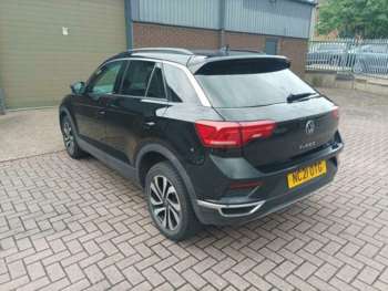 Used Volkswagen T-Roc 2021 for sale - 74684692: Photo