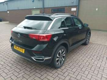 Used Volkswagen T-Roc 2021 for sale - 74684692: Photo