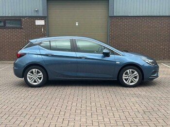 Used Vauxhall Astra 2016 for sale - 75643190: Photo