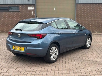 Used Vauxhall Astra 2016 for sale - 75643190: Photo