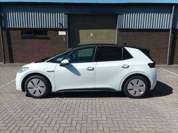 Used Volkswagen ID.3 2022 for sale - 78331420: Photo