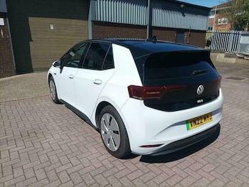 Used Volkswagen ID.3 2022 for sale - 78331420: Photo