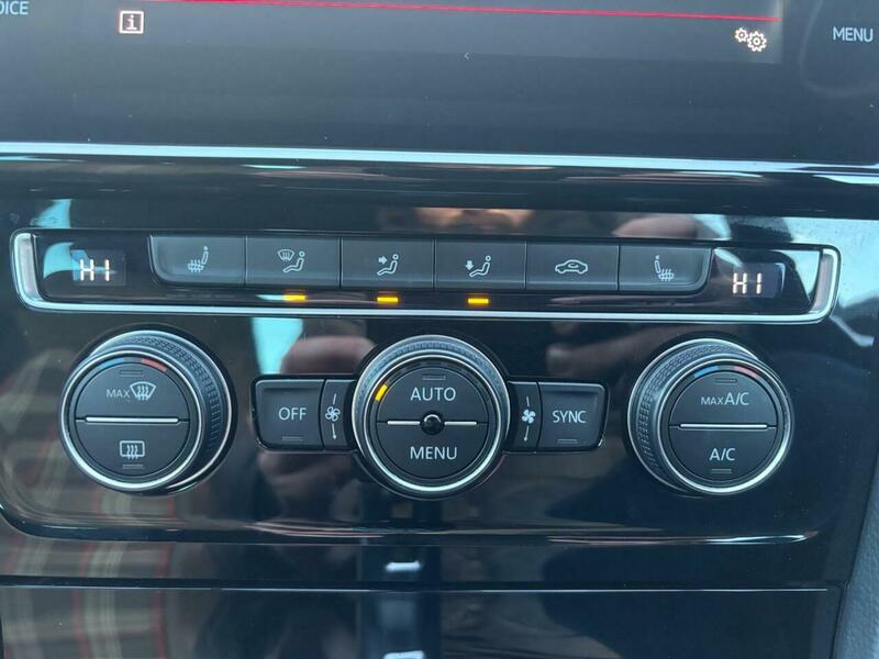 Used Volkswagen Golf 2018 for sale - 77129183: Photo 44