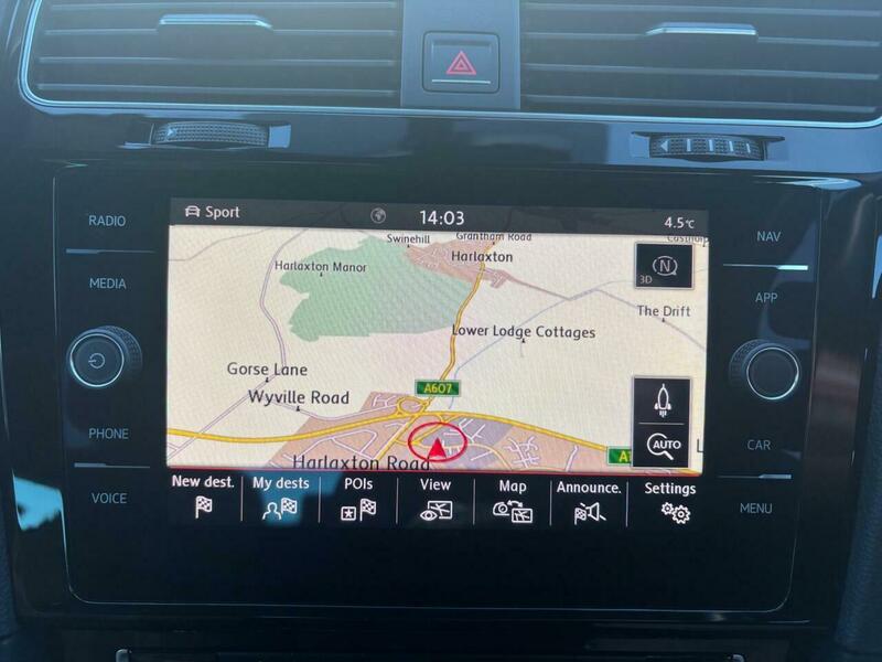 Used Volkswagen Golf 2018 for sale - 77547932: Photo 21