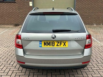 Used Skoda Octavia 2018 for sale - 77200986: Photo