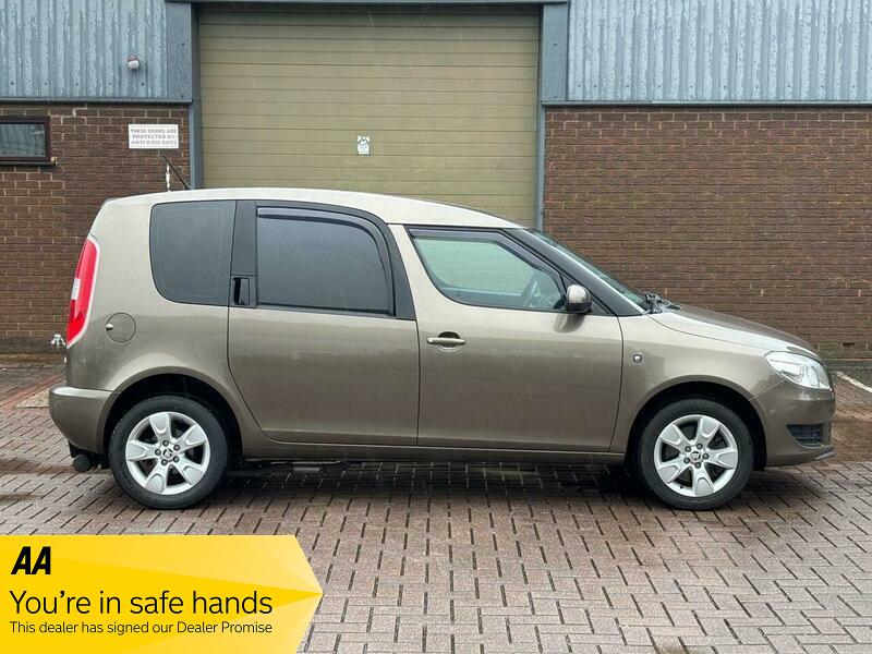 Used Skoda Roomster 2015 for sale - 77632314: Photo 9