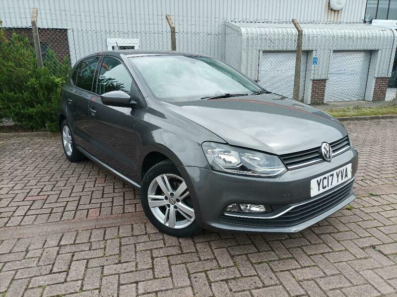 Used Volkswagen Polo 2017 for sale - 76454912: Photo 1