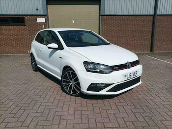 Used Volkswagen Polo 2016 for sale - 78501919: Photo