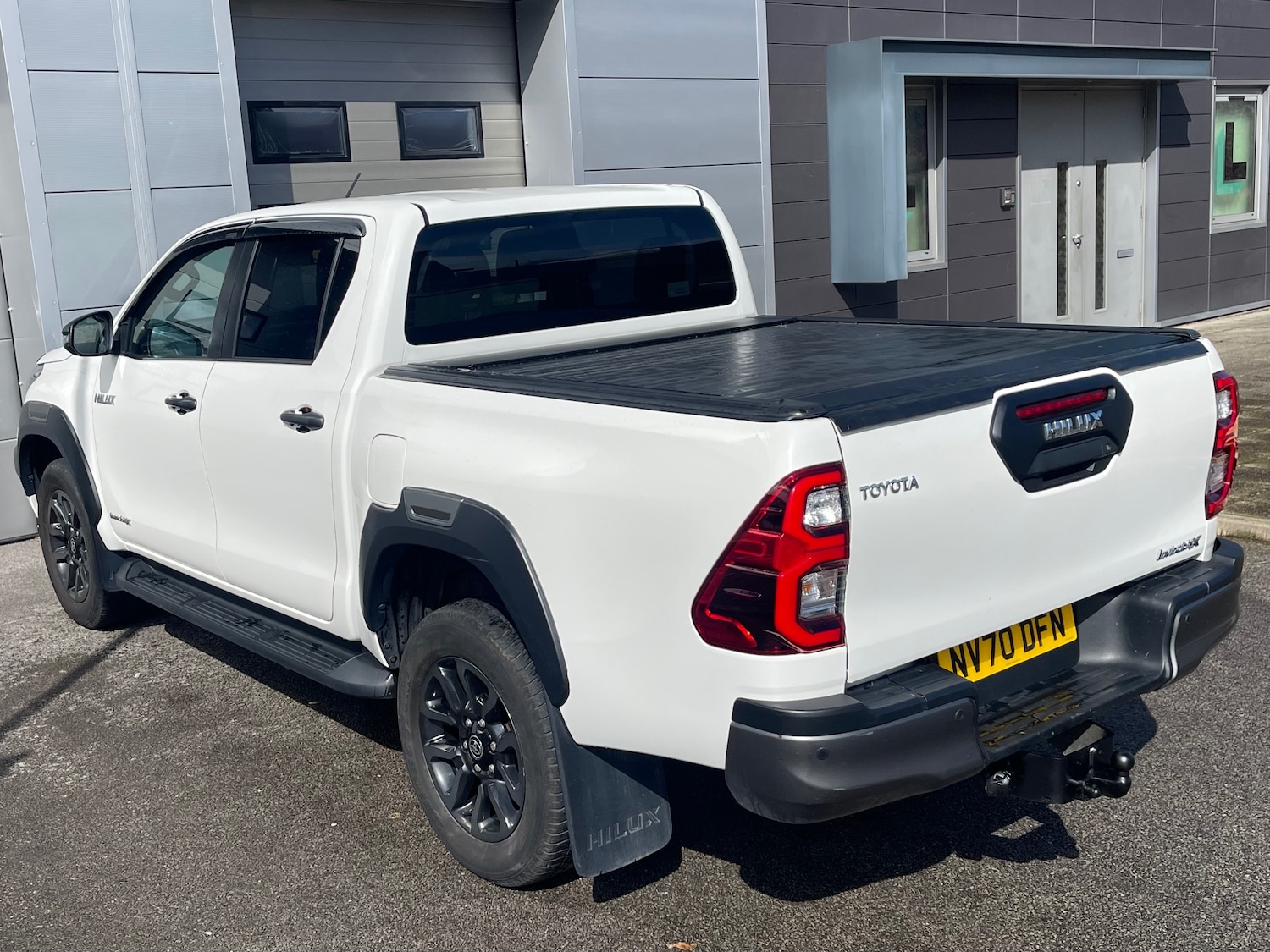 Used Toyota Hilux 2021 for sale - 78090820: Photo 6