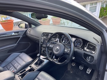 Used Volkswagen Golf 2015 for sale - 75779765: Photo