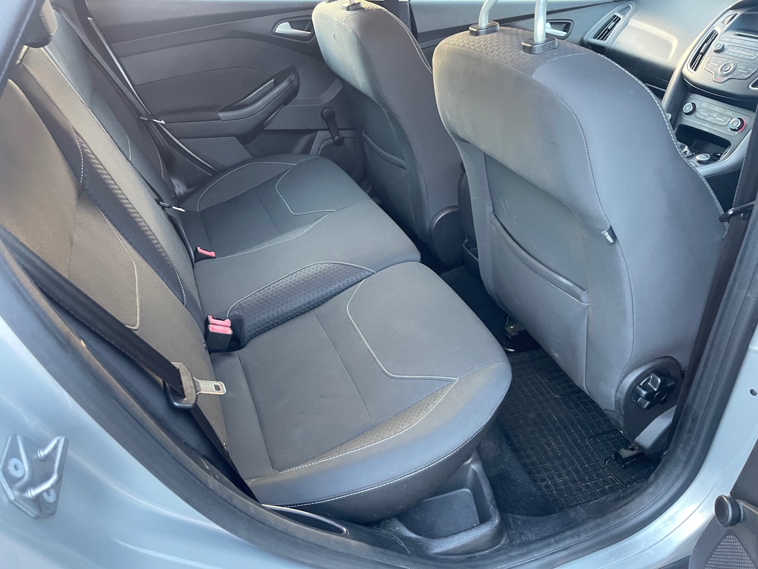 Used Ford Focus 2015 for sale - 76553672: Photo 10