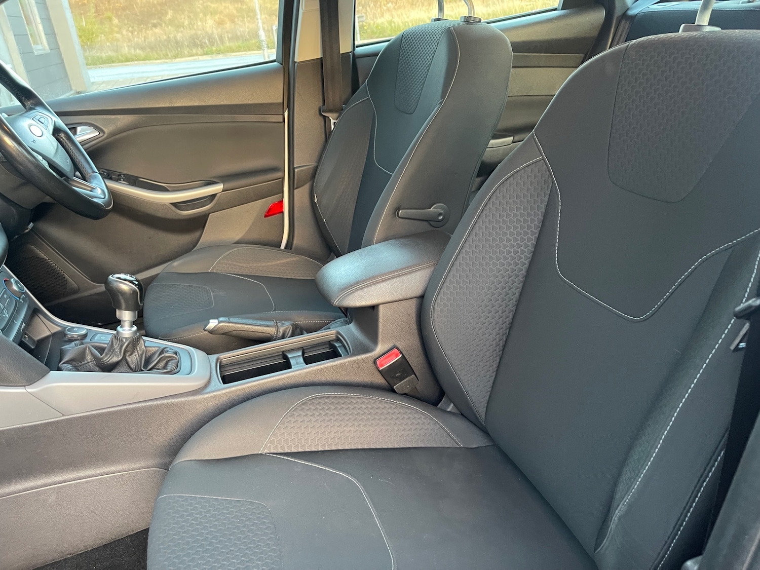 Used Ford Focus 2015 for sale - 76553672: Photo 12