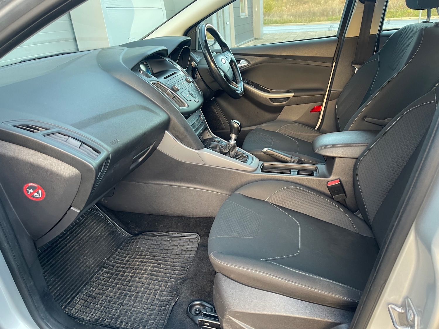 Used Ford Focus 2015 for sale - 76553672: Photo 13