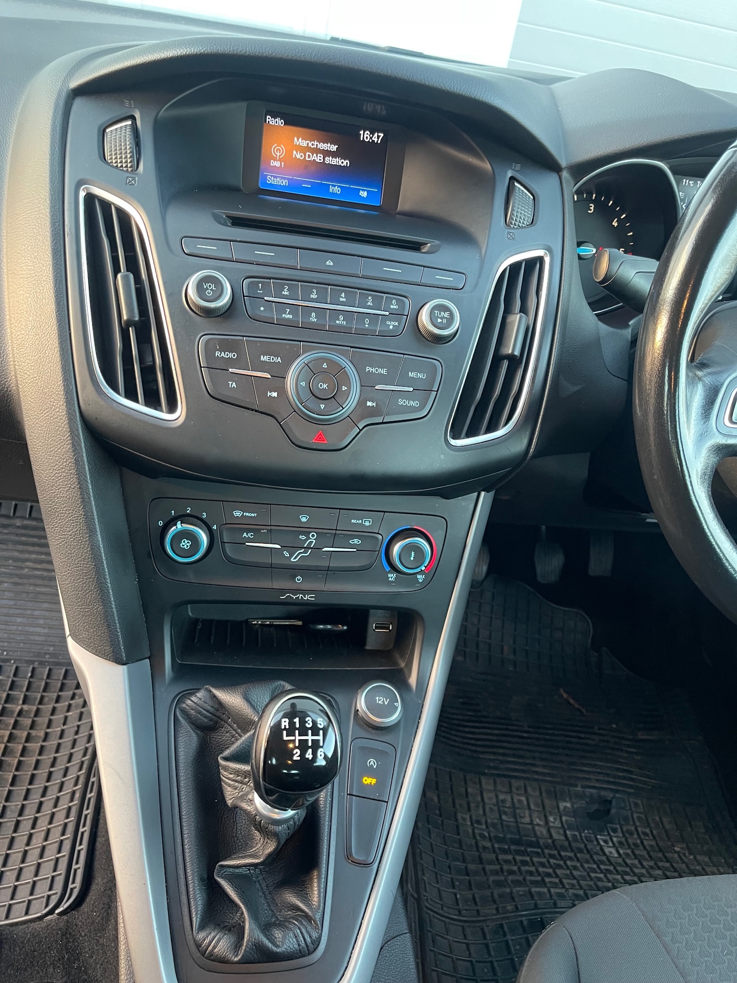 Used Ford Focus 2015 for sale - 76553672: Photo 15