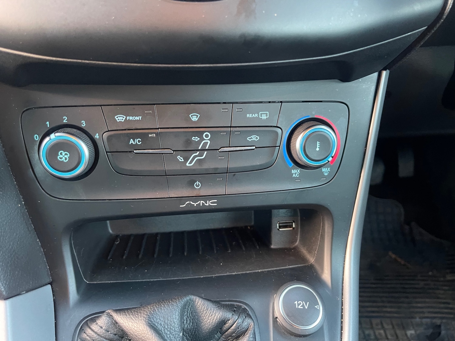 Used Ford Focus 2015 for sale - 76553672: Photo 16