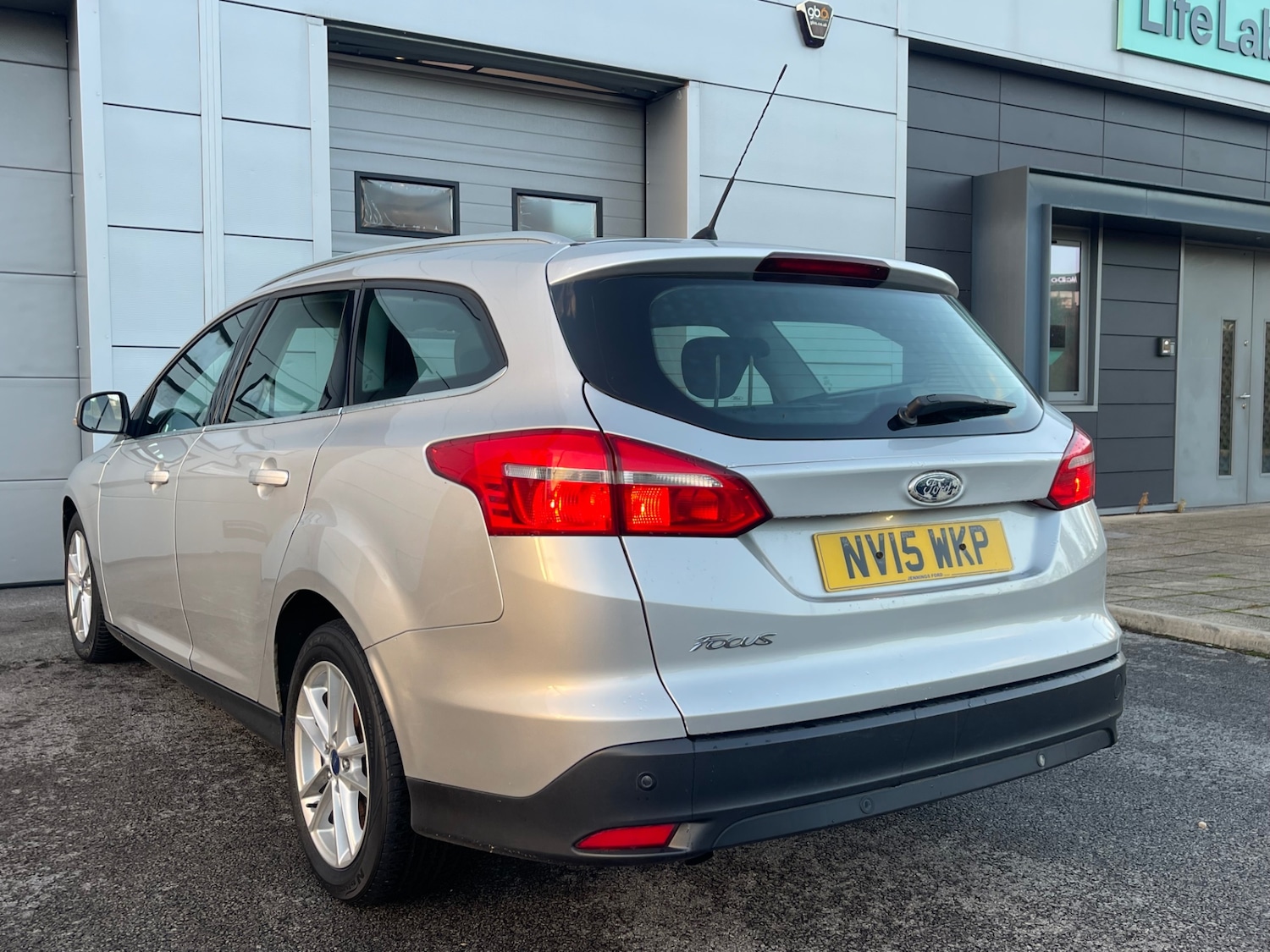 Used Ford Focus 2015 for sale - 76553672: Photo 5