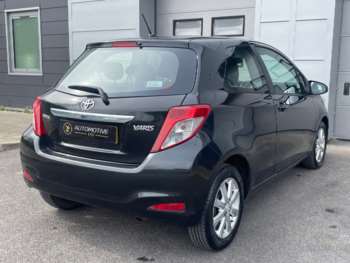 Used Toyota Yaris 2013 for sale - 74231503: Photo