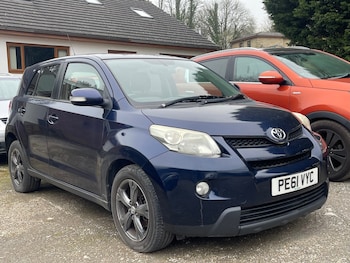 Used Toyota Urban Cruiser 2011 for sale - 79184352: Photo