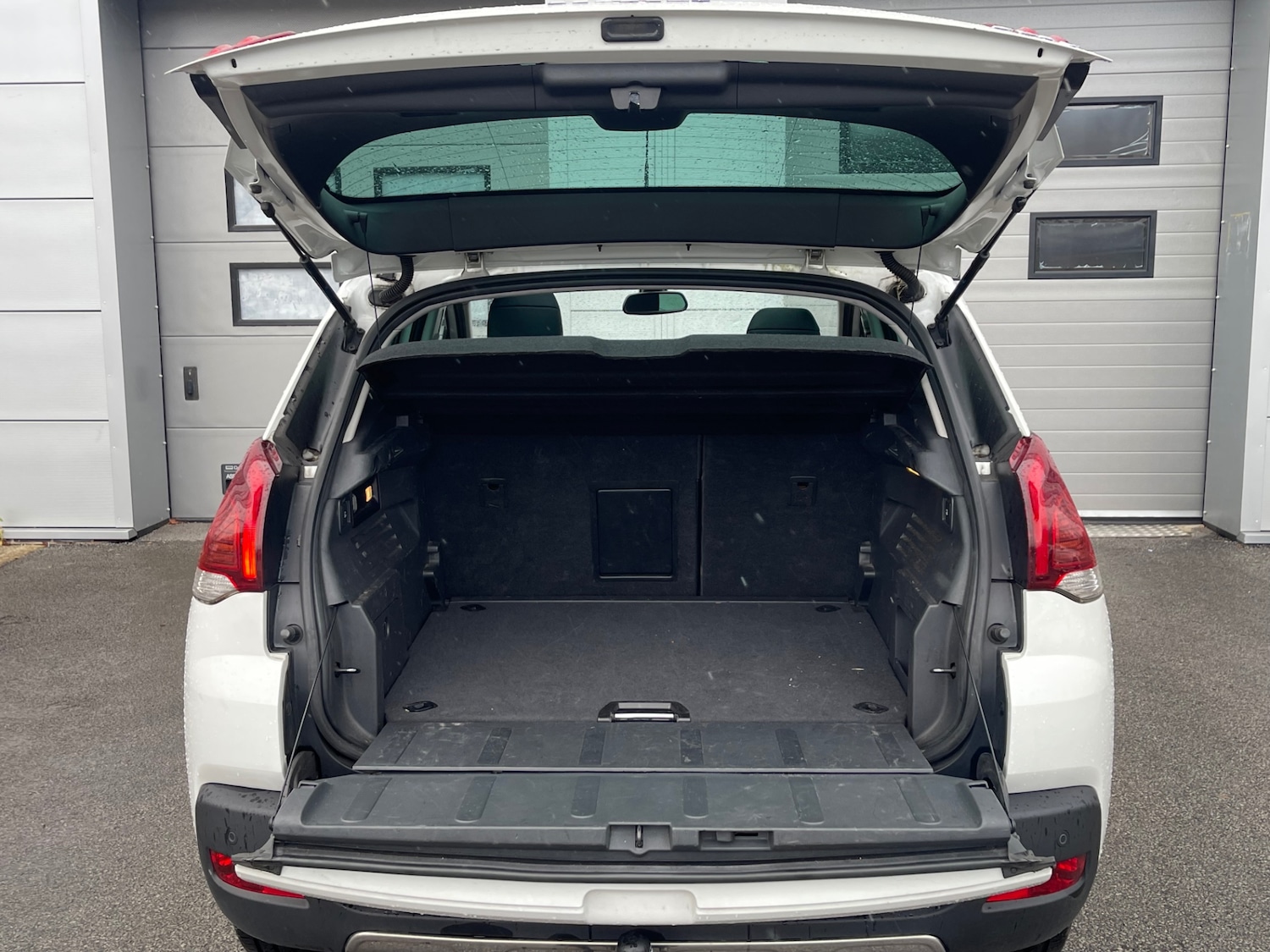 Used Peugeot 3008 2015 for sale - 76359026: Photo 11