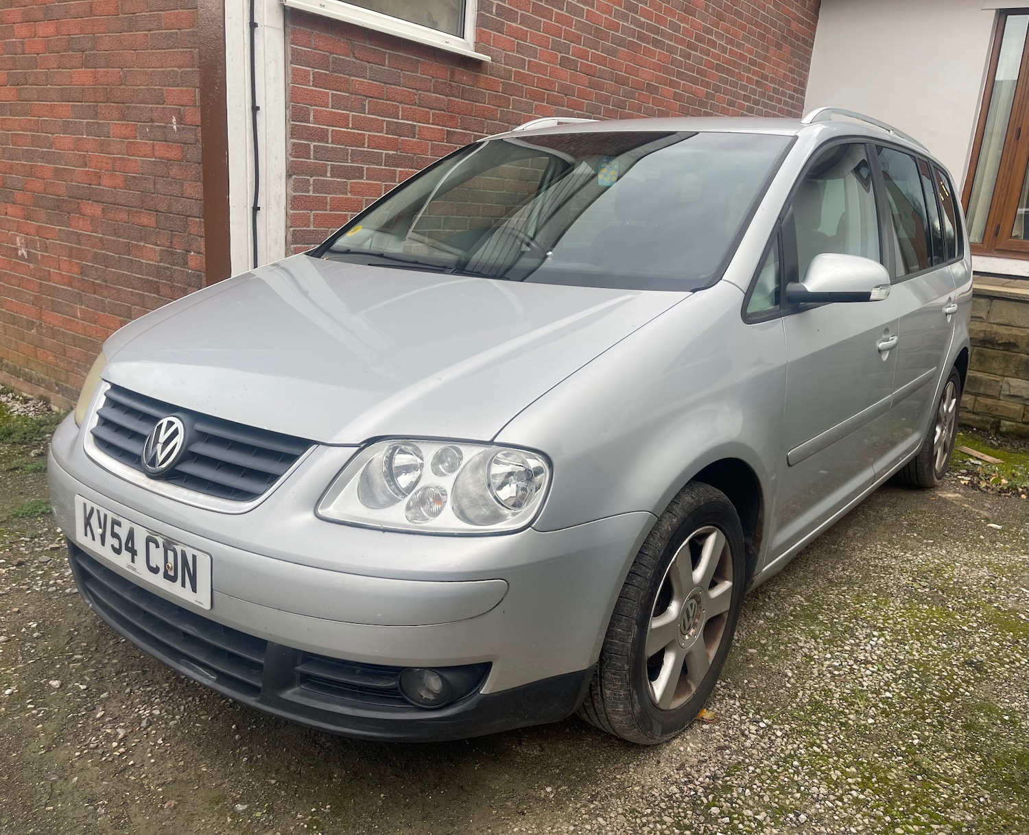 Used Volkswagen Touran 2004 for sale - 76511053: Photo 3