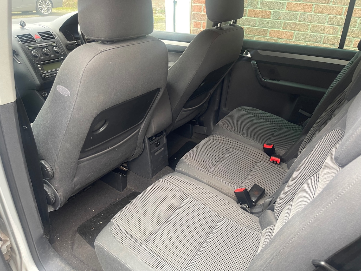 Used Volkswagen Touran 2004 for sale - 76511053: Photo 8