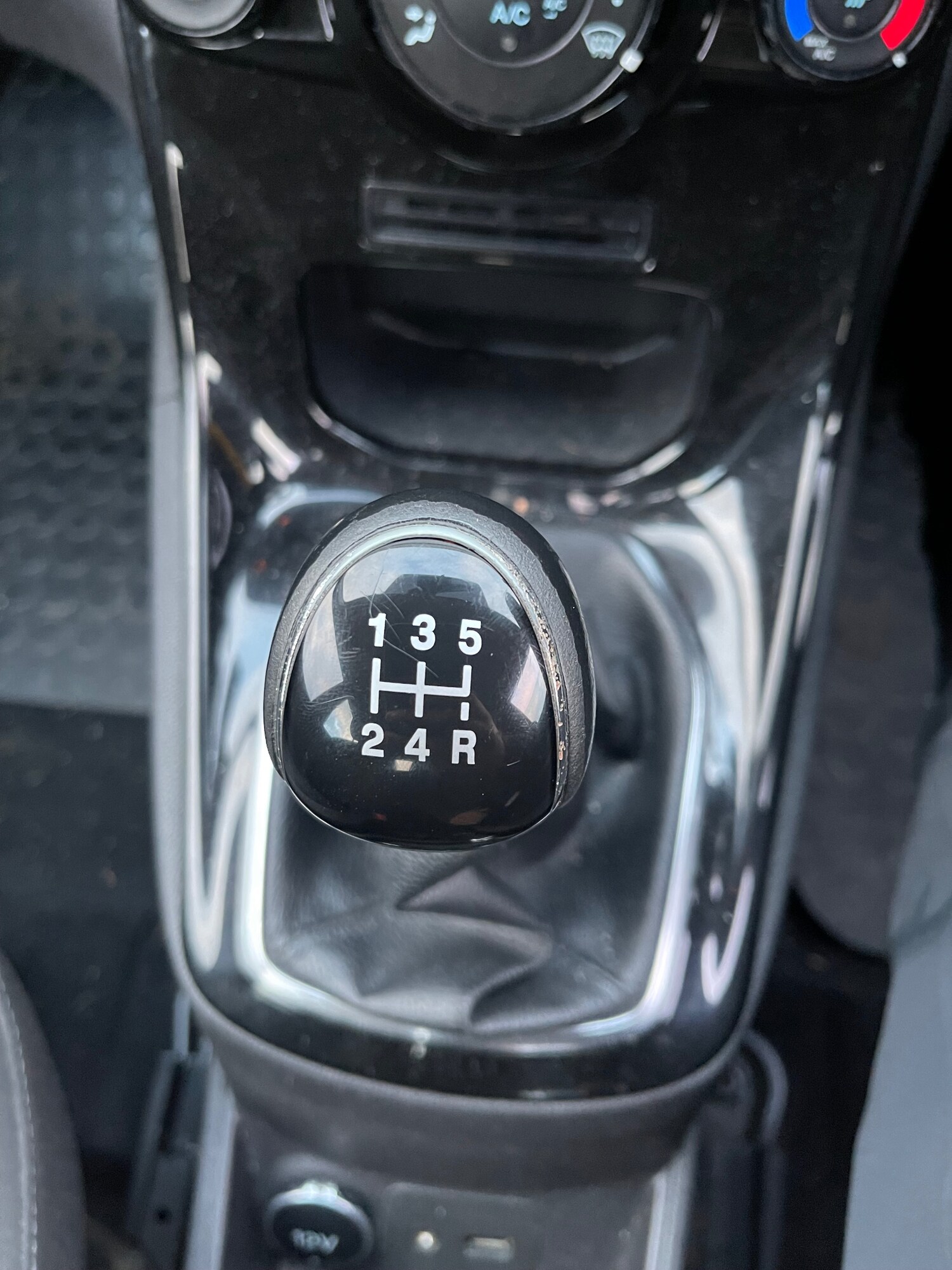 Used Ford Fiesta 2013 for sale - 77988808: Photo 13