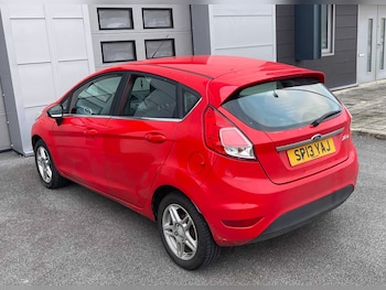 Used Ford Fiesta 2013 for sale - 77988808: Photo