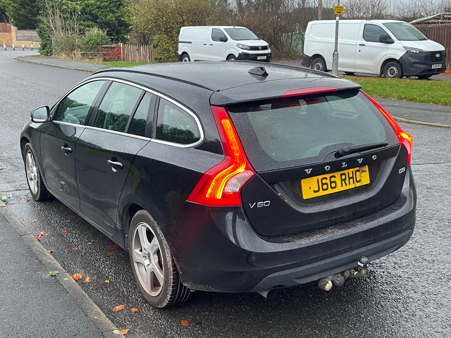 Used Volvo V60 2011 for sale - 76565255: Photo 6