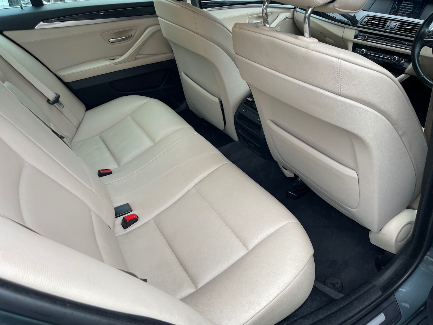 Used BMW 5 Series 2011 for sale - 76171471: Photo 11