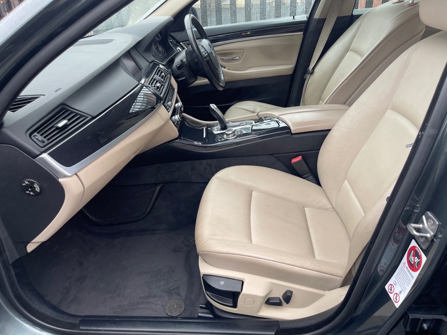 Used BMW 5 Series 2011 for sale - 76171471: Photo 14