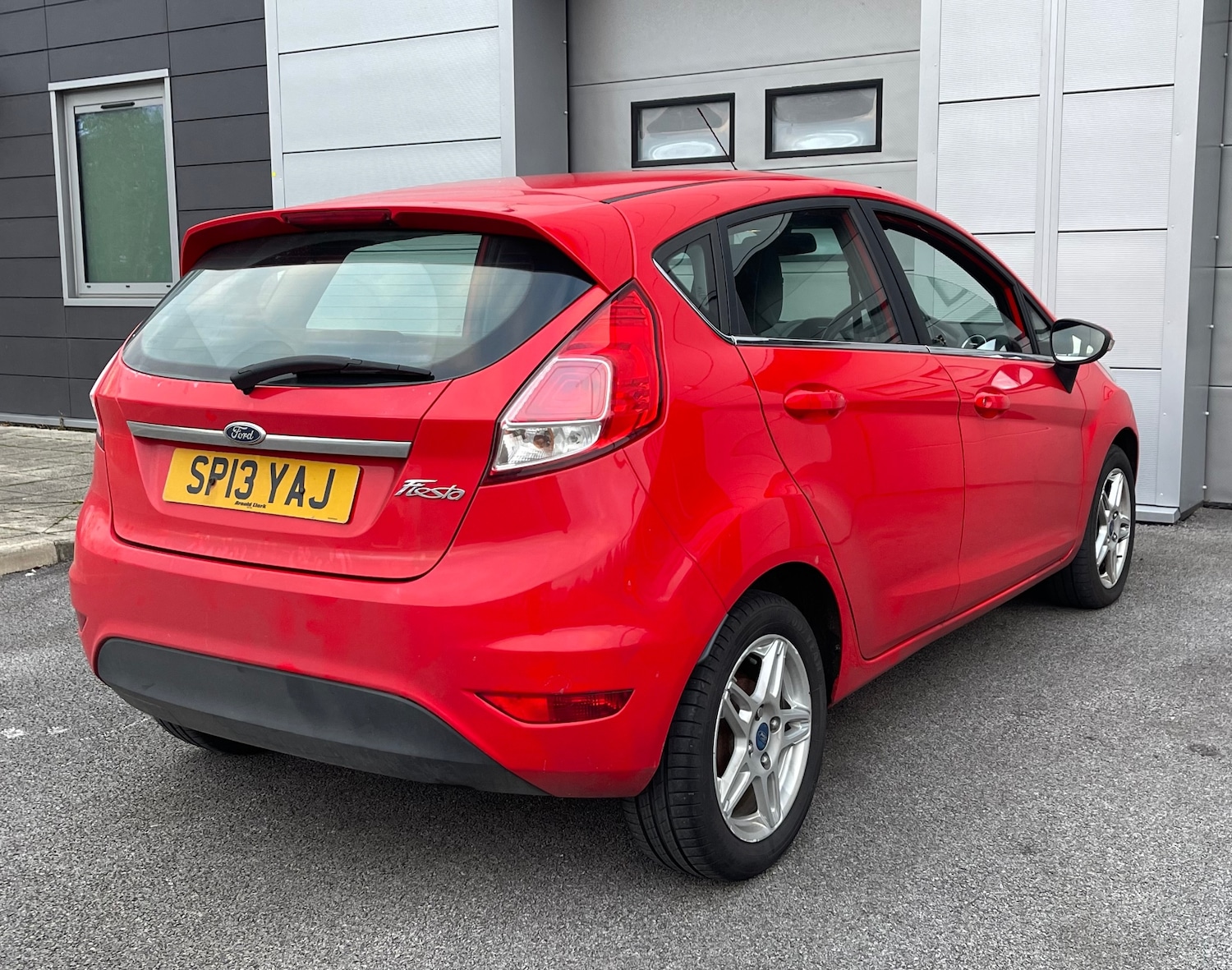 Used Ford Fiesta 2013 for sale - 77110073: Photo 6