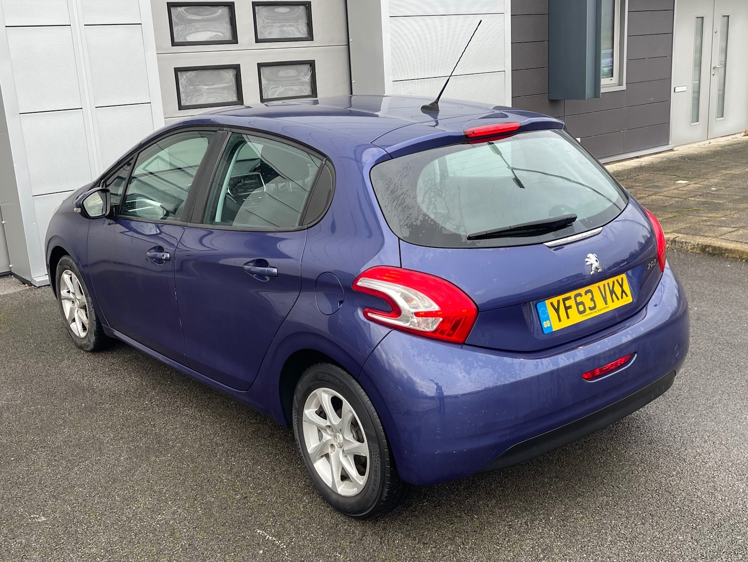 Used Peugeot 208 2013 for sale - 77992022: Photo 6