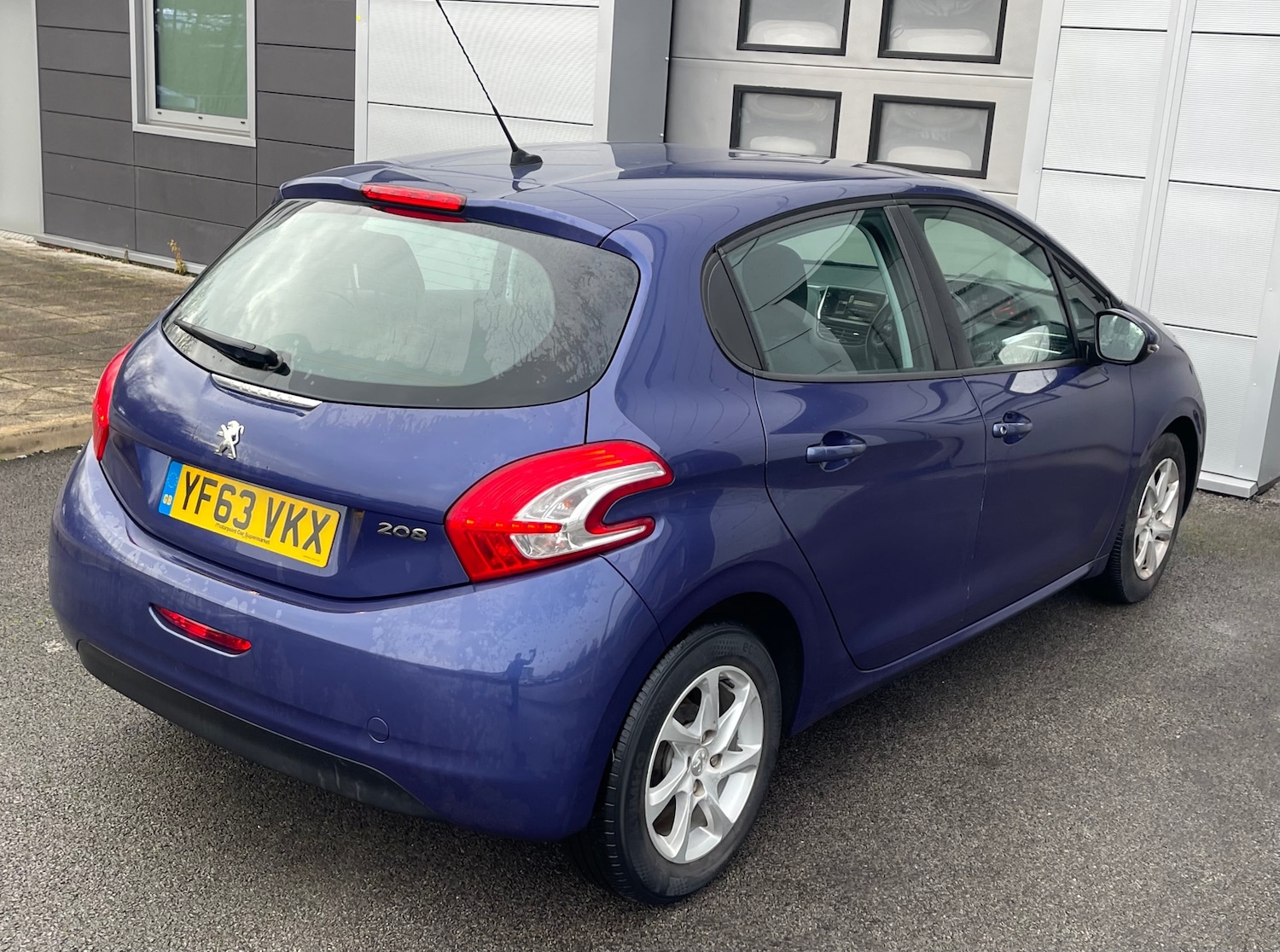 Used Peugeot 208 2013 for sale - 77992022: Photo 8
