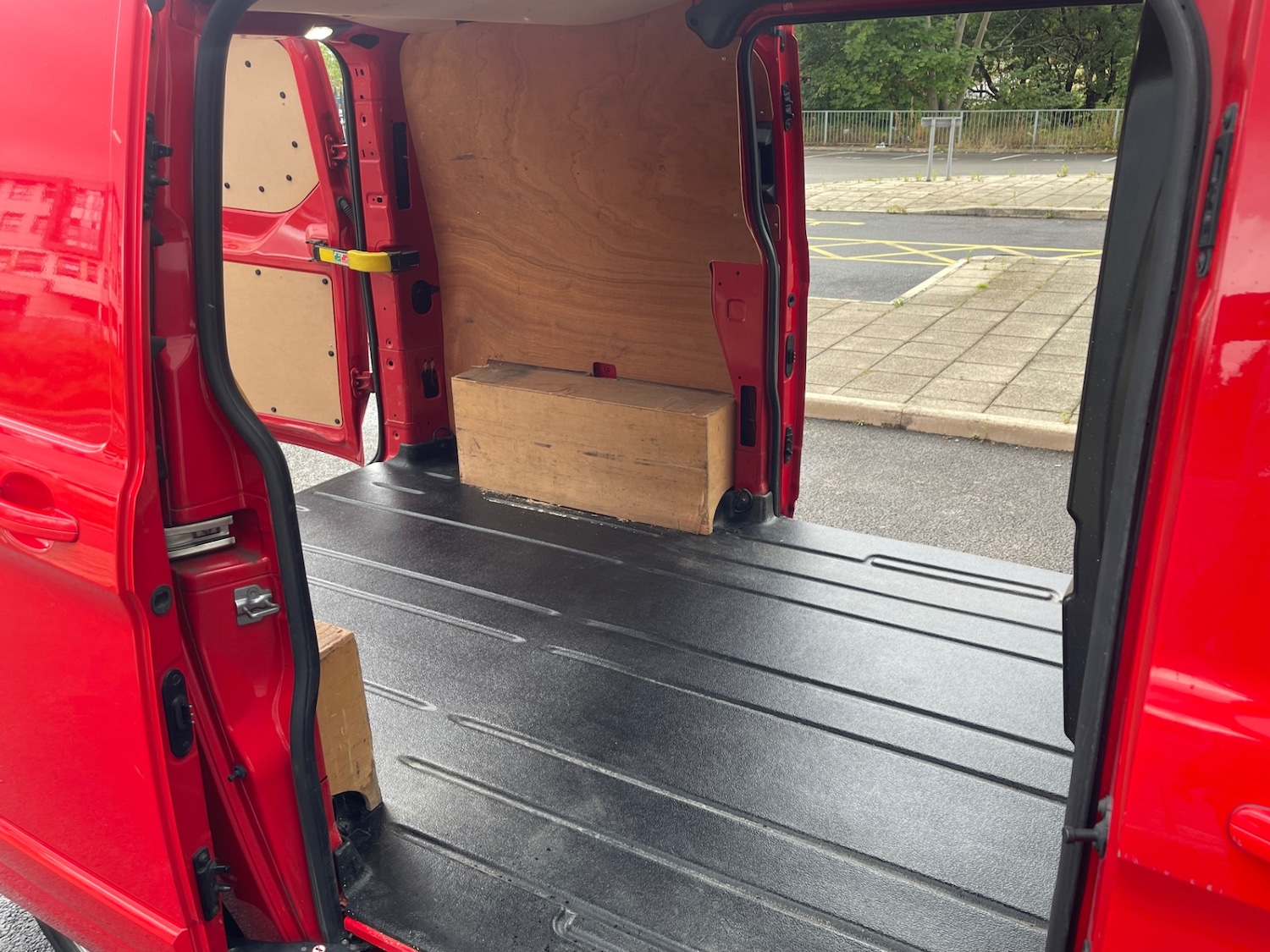 Used Ford Transit Custom 2015 for sale - 76098999: Photo 14