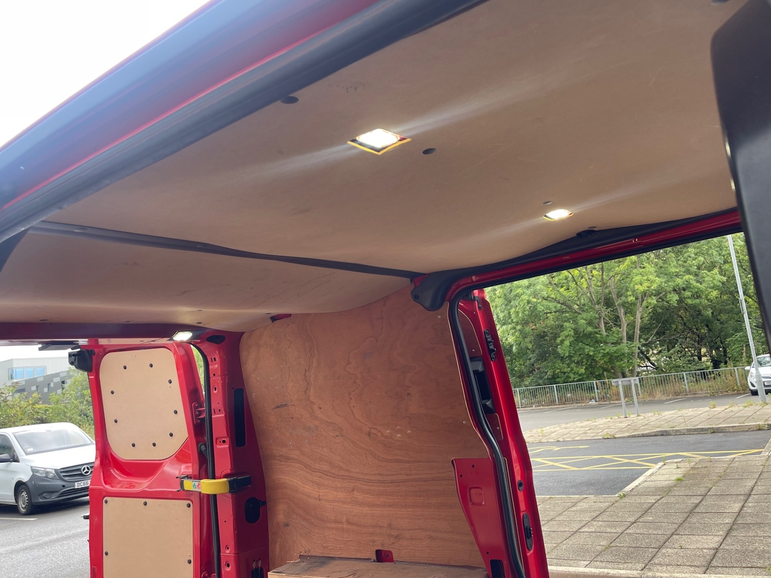 Used Ford Transit Custom 2015 for sale - 76098999: Photo 15